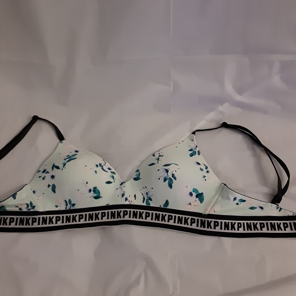 PINK VS wireless 34b bra